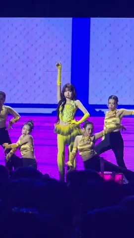 Chả biết nói gì, quỷ thật sự🙄 #Lamoon