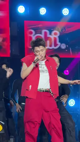 Ảnh biết chúng ta thích gì…. @Dương Domic  #duongdomic #oishivôtưđi  #yeuem2ngay #viral