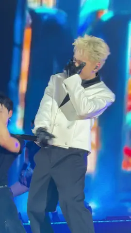 Ê nhaaa #QuangHungMasterD 