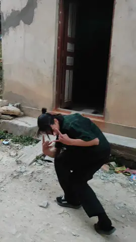 viral aba sathi 🤣@@ishan adhikari 