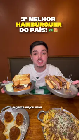 A 3 melhor hamburgueria do BRASIL! 🇧🇷🍔 Viajamos mais de 2.000km até João Pessoa - Paraíba pra experimentar esses lanches arretados!✈️ Pão de macaxeira, carne de sol, bacon, com tanta coisa boa, era impossível não ser bom!😱 Essa é a @083Burger , localizada na Avenida Vasco da Gama, em Jaguaribe, João Pessoa 😉 Eai, você faria viajaria tudo isso?