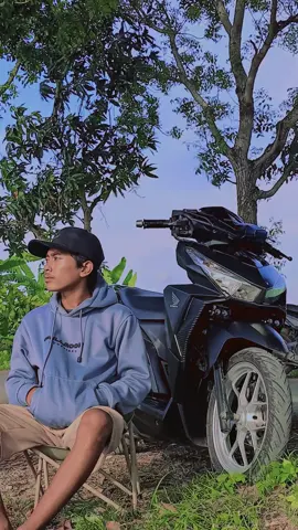 apapun itu permudahkan lah ya Allah🤲 #lamongan24jam #vario150modifikasi #masukberandafyp #maticindonesia #varioled 