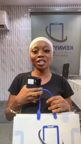 Fine girl came through to cop her iPhone 16❤️✨#kennytechgadget #iphone16 