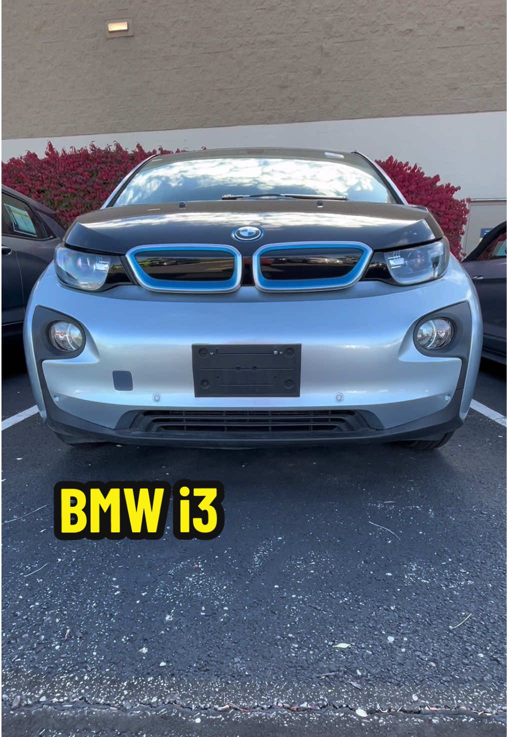 Is this aging well? #BMW #i3 #Cartok #CarsandKeys #TiktokAutoCampaign 
