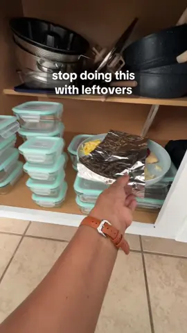 Glass containers for storing food and for meal prepping #foodstorage #containers #mealprep #leftovers #tiktokshopblackfriday 