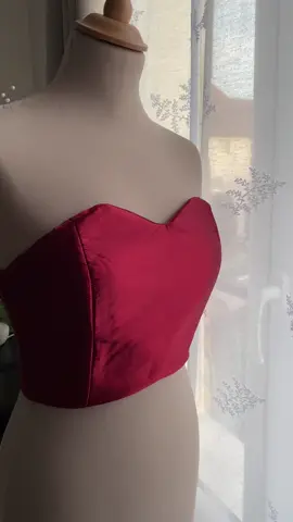 making a red satin corset! #corset #fashion #sewing #sewingtiktok #handmade 