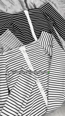 Nhìn là thấy cặp xuong quai xanh rùi đoáaa😚