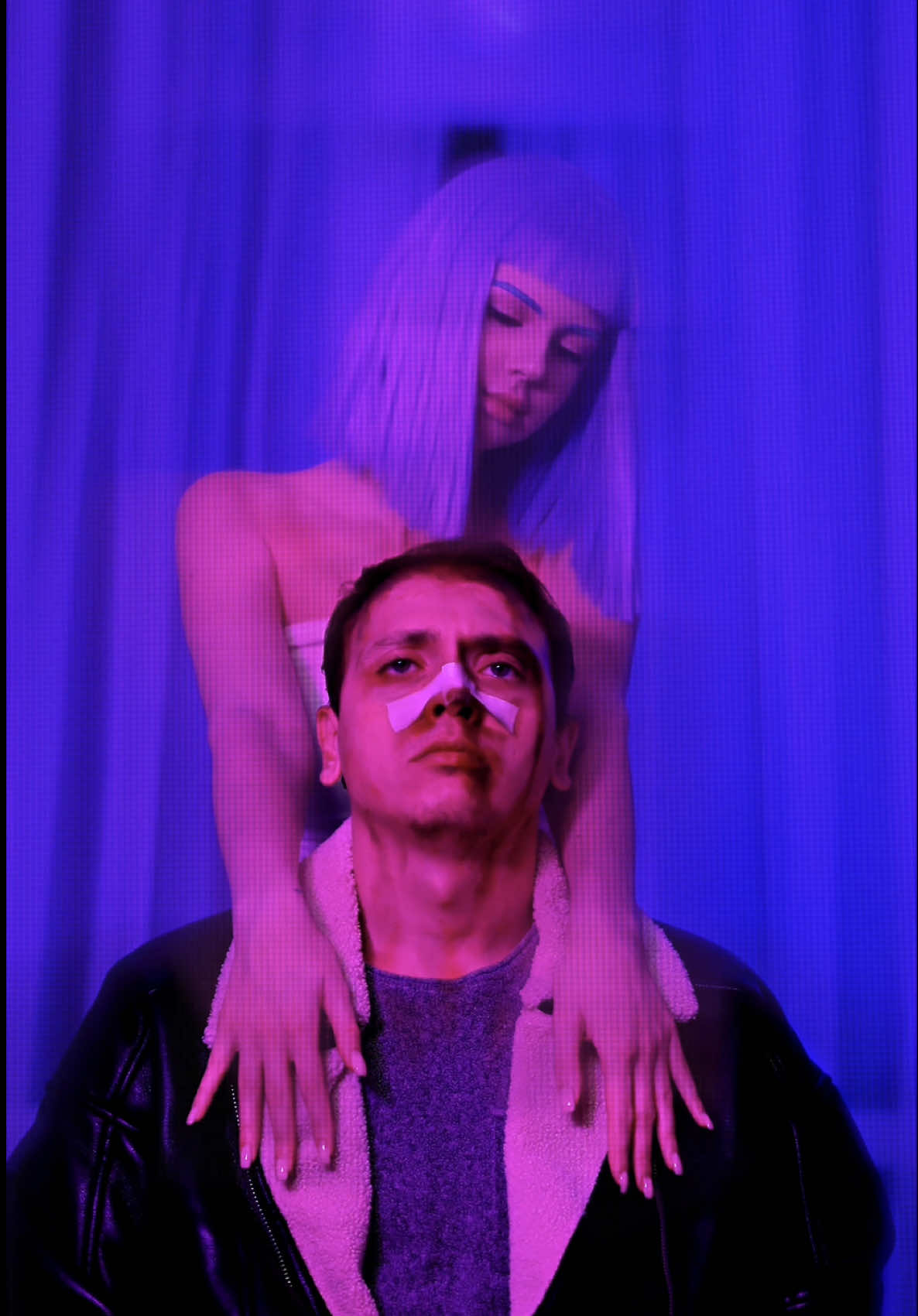 did it again.. one year later💙 ib:@malana :)  #bladerunner2049 #anadearmas #makeuptransformation #youlooklonely 