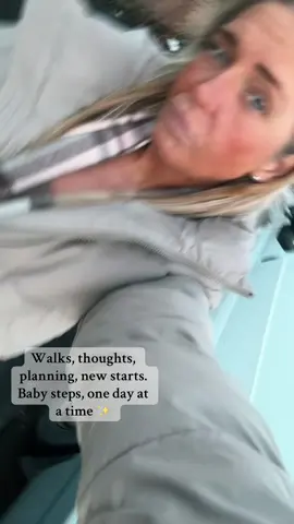 Walks & Thoughts 💭 it’s freezing 🥶 @wulliebhoy #walks #thoughts #saturday #stepsin #fyp 