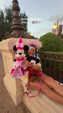 most perfect first day ✨🎢@Disney Parks #WDWHolidays 