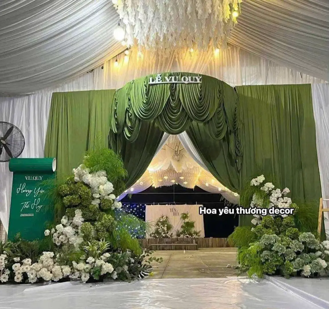 Decor tone xanh trắng mát mẻ , dâu rể nhà e chọn mẫu nhen . Hoa Yêu Thương Decor#hoayeuthuong 