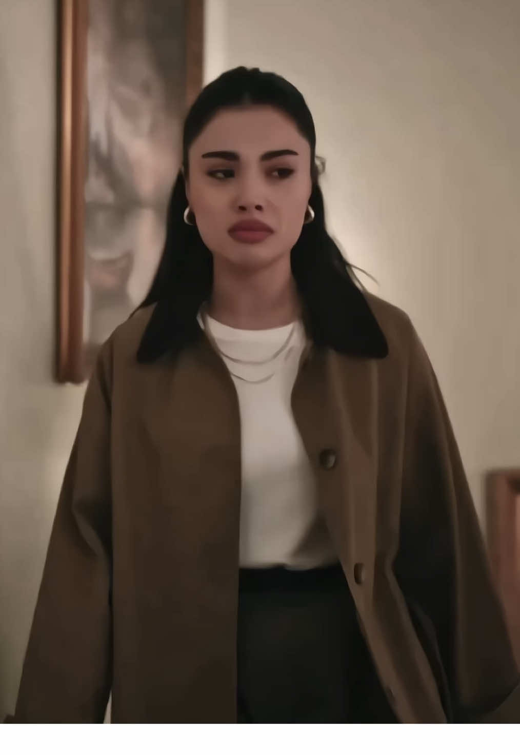 ارحمي عينيك يا أصلي 😔 #lizgecömert #ليزجي_جوميرت #çarpıntı #الخفقان 