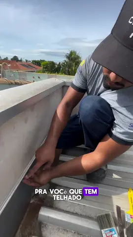 Dica pra quem tá com problema no telhado . . . . . . . #uvscalhas #calheiros #calheiro #telhado #calheirosdobrasil                          