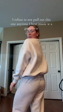 The slipper was a paid actor.