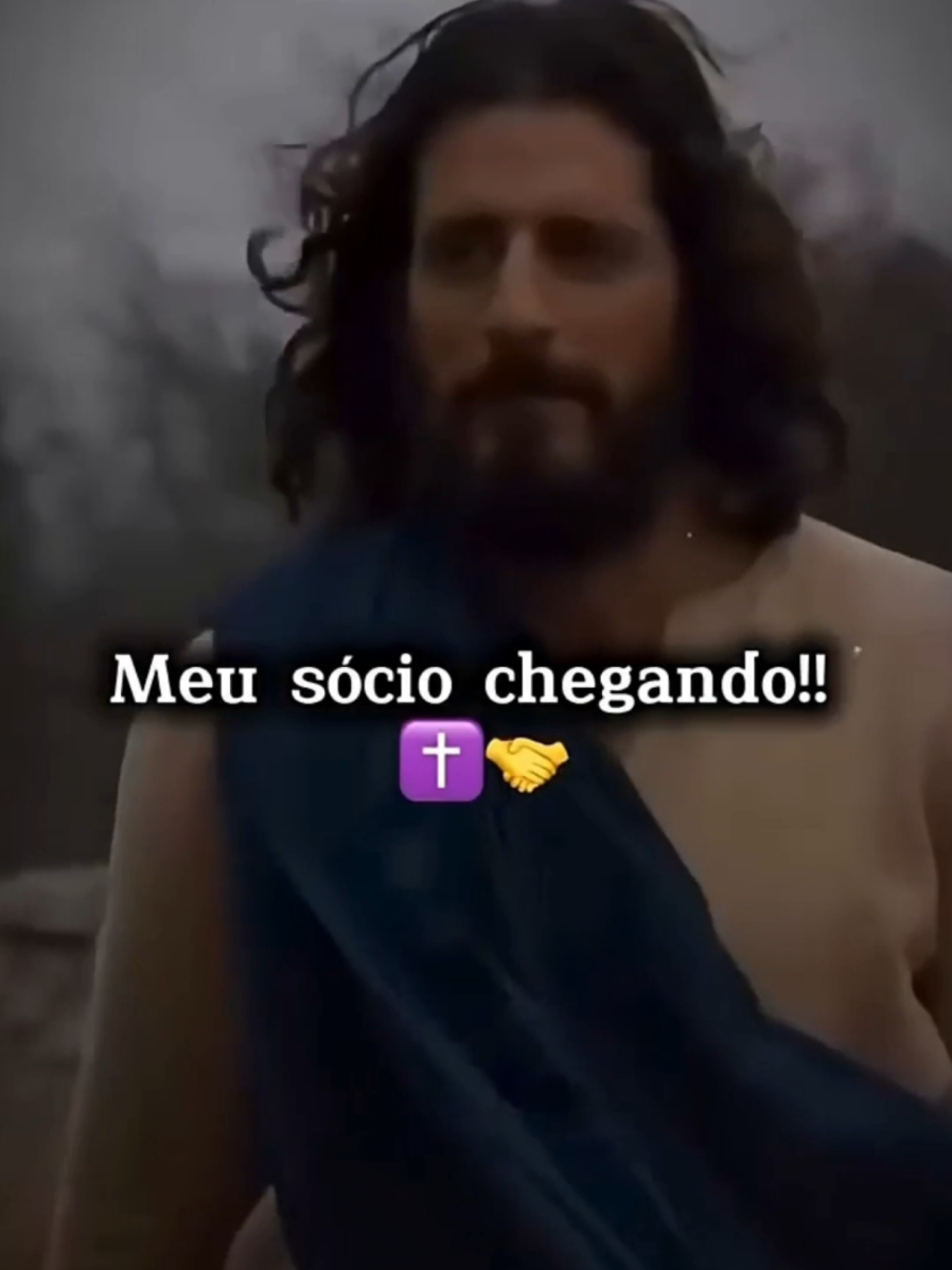 AMÉM 🙏 SEMPRE 💪 Desistir é fácil. Continuar, é pra quem propósito! Aqui, a gente sempre encontra um caminho.  Fé na caminhada. ✋️ #socio #sociojesus  #Deus #meusocioédeus #meussociochegando 