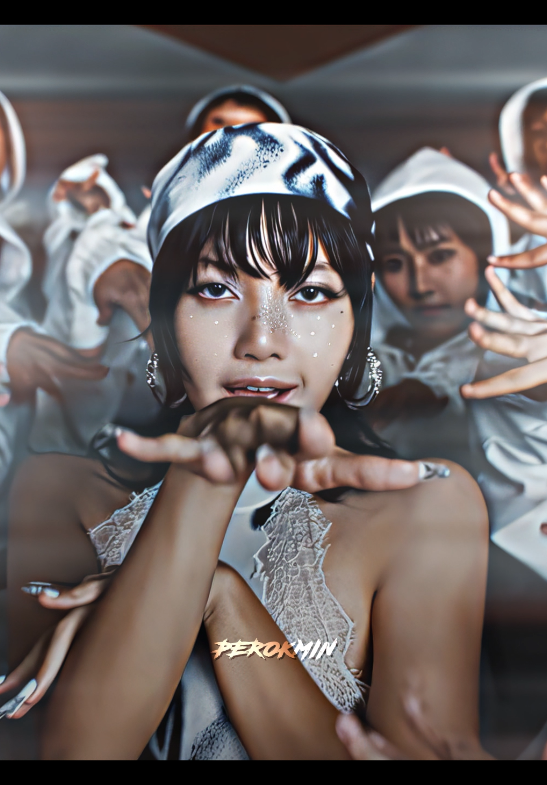 I guess I'm losing my editing skills #blackpink #lisa #fyp #viral #perokmin 