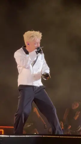 Catch me if you can @Quang Hùng MasterD #QuangHungMasterD 