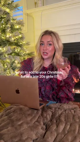 get in girlies we are making our Christmas wishlists!! 🧑🏼‍🎄 @Tecovas @lolablankets @ElevatedCraft @Hill House #christmaslist #christmasgiftideas #christmaswishlist 