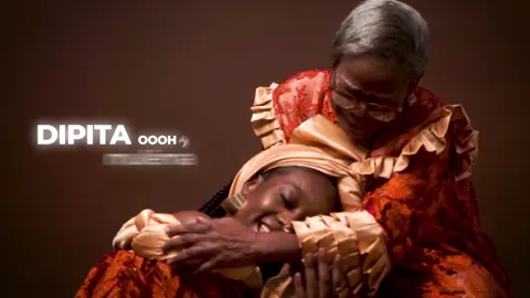 Le clip est enfin disponible 🙃🙃 sur YouTube 🥰🥰