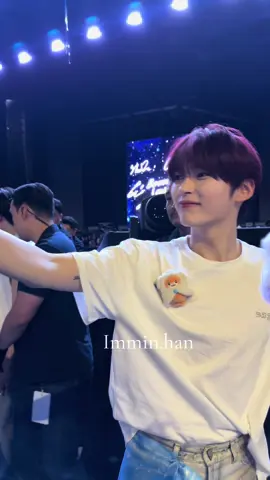 Troi ơi cuối cùng cũng đợi được tới hôm nayyyyy 🥹Toi iu 성한빈 ❤️‍🔥 #hereandnowkl #zb1 #zerobaseone #sunghanbin #sendoff 