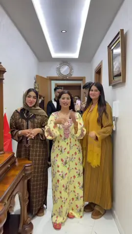 Dj maha #sensational #thailand #fashion 