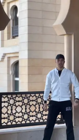 طاڤي صانع المحتوى لي راك حاب تشوفو في الملعب الشهيد حملاوي 🇩🇿🏟️ #LIVEIncentiveProgram #LIVECanBeEasy #PaidPartnership 