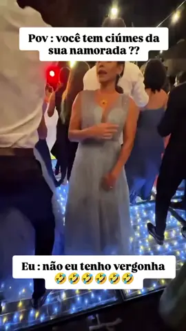 Quando a namorada é espontânea em tudo , e ele fica ate assim kkkkkkkk