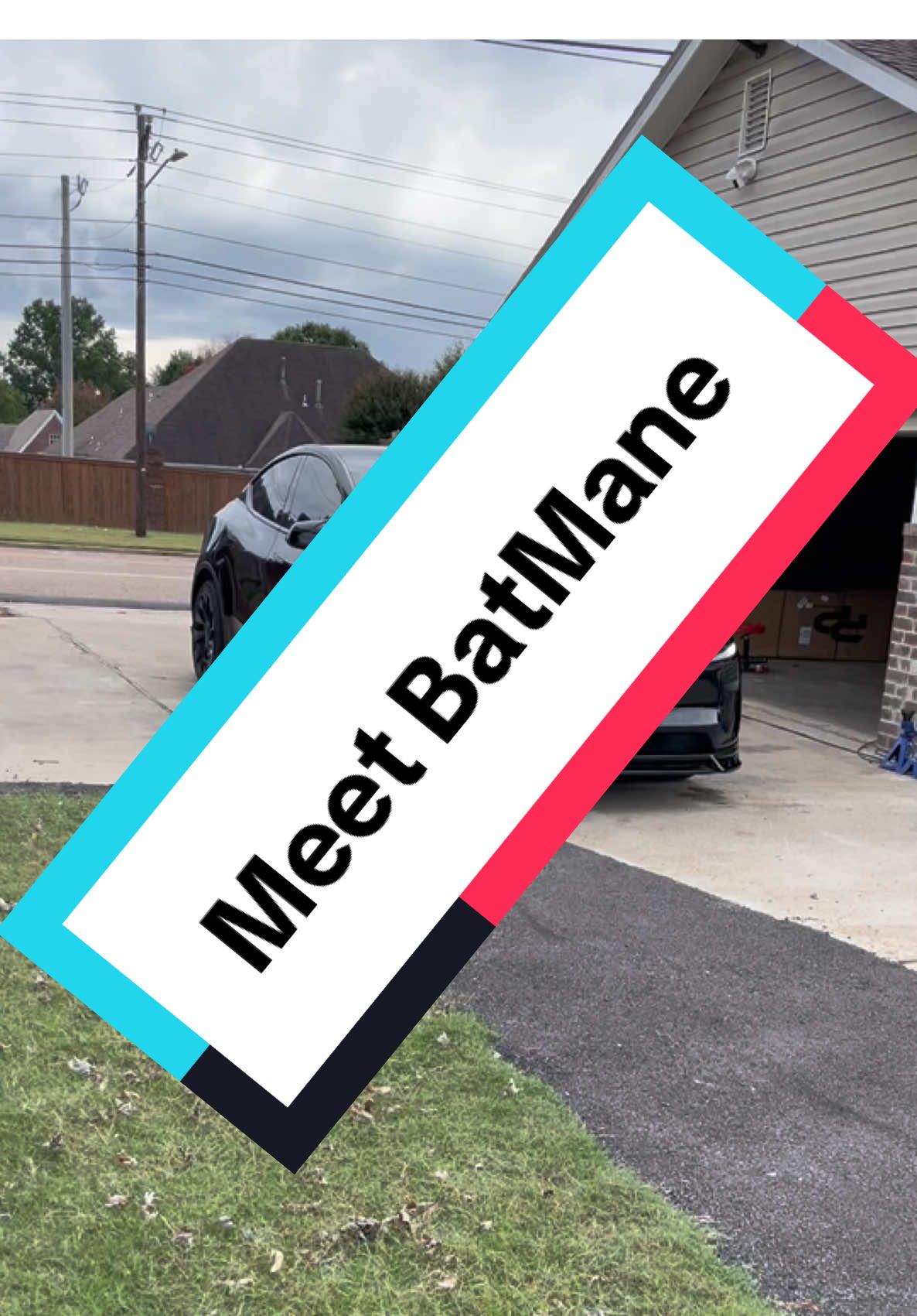 “Sun shining, pretty day, me & my Tesla outside gliding in the wind. If you see me, say HEY. Don’t be acting shy or break your neck staring and act brand new.. #teslatok #tesla 