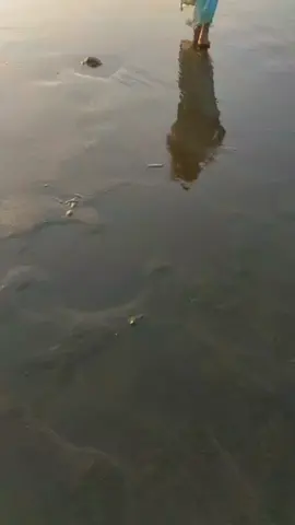 #Women who go out alone come home alone, are women who recognise their self-worth.#fyp❤foryou #😊foryoupage 