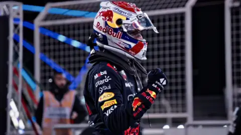 Até o final 🦁🇳🇱 . . . #maxverstappen#f1edit#fyppppppppppppppppppppppp#gpbrasil 