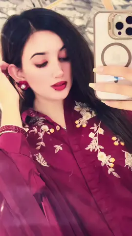 Hye cheena 🙊🥀💔#سرائکی #foryou #plzunfrezemyaccount 