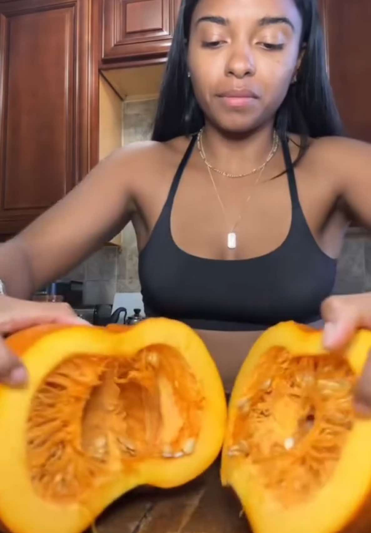 Canned pumpkin 🎃 is perfectly fine but making your own pumpkin puree at home is easier than you think !  All you have to do is roast your pumpkin at 400 degrees for about 45 mins to an hour.  As you can see my squash cooked much faster which was very interesting. Using this combo was very delicious and it has more depth than the canned pumpkin puree. Can’t wait for these pumpkin pies ❤️🥧 Save this easy recipe, Share with a friend and follow for more 🎃🧡 #pumpkin #pumpkinseason #Foodie #pumpkinpie 