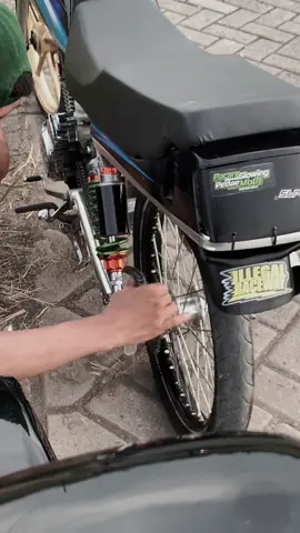 @Jainal.a89 🙏🏻😭🤣 #ampun #sipaling #w9style #abizz #fyp 