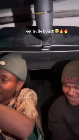 eet hulle boi 😭😭🔥#fypage #viral #mood #moodtingtongtwist #december @lameez_moses🦥 