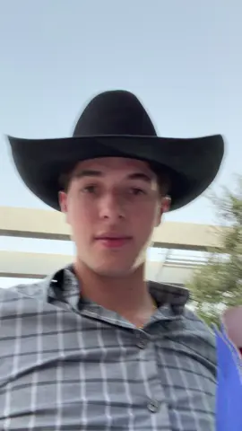 A quién se las damos ? #rancho #vaquero #witto 