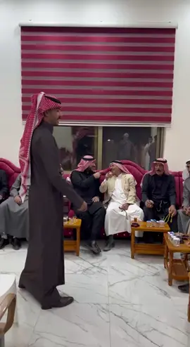 الشاعر فلاح عواد المخيبر