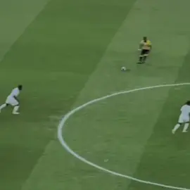 انا محور حياتك 🤣💚💚 ! | #alahli #explore #fypシ゚ 