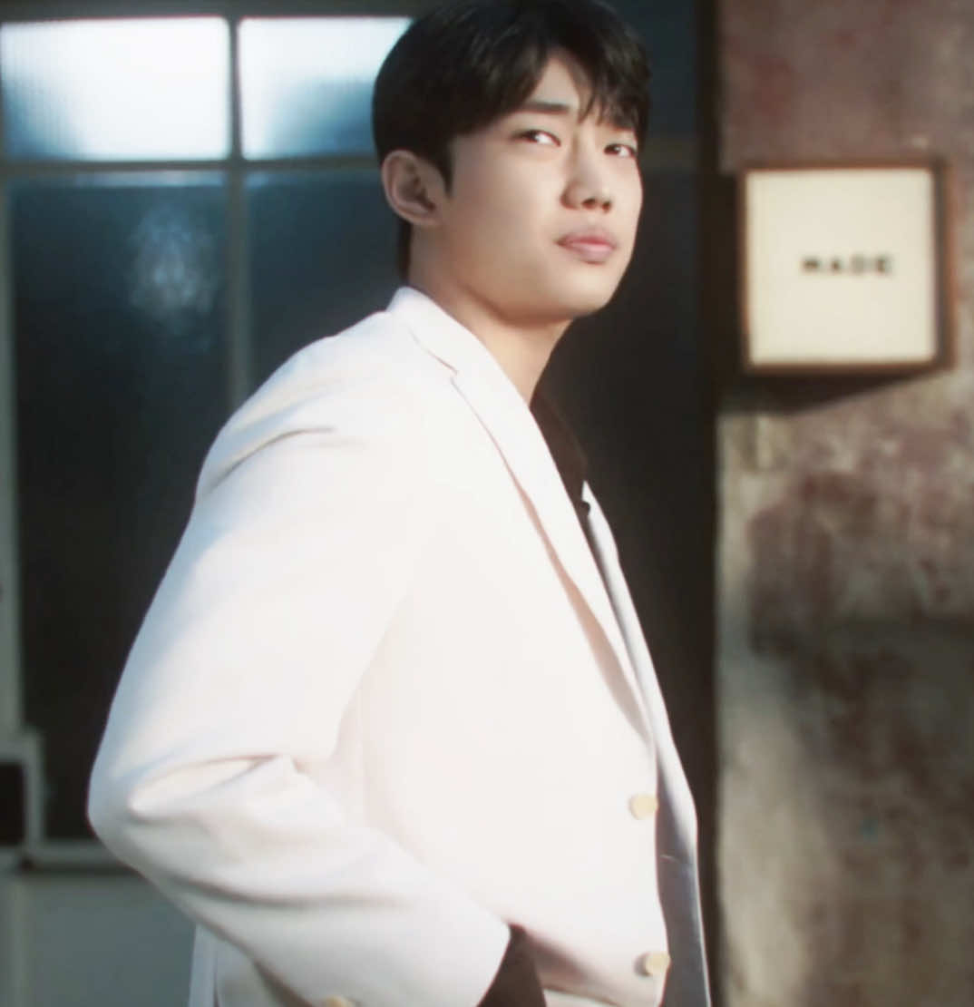 My bf is so well behaved... #spiritfingers #gijeong#kdrama#koreanman#edit 