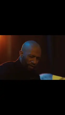 خسرت كل حاجه عشانك انتي 🖤☔️#foryou #fyp #استوريهات_حزينه🖤🥀 #حزينہ♬🥺💔 #explore 