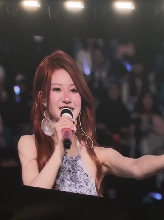 อร๊ายยยยยยยัยน้องออกมาพูดแล้วววว 