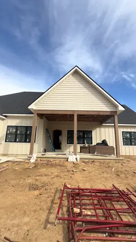 Back of the house deserves its own moment 👏 minus the snakes we’ve already encountered 😬 #customhomebuild #fyp @sherwinwilliams @CertainTeed 