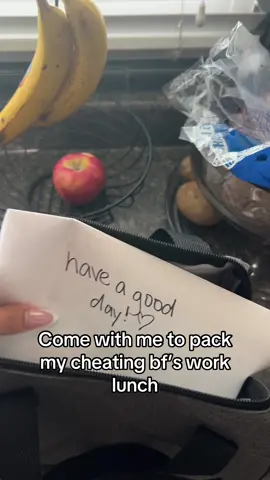 He can pack his own lunch now #cheater #tinder #viral #fyp #foryoupage 