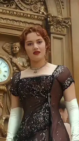 #شعر_وقصايد #شعر_حب #شعراء_وذواقين_الشعر_الشعبي🎸 #تصميم_فيديوهات🎶🎤🎬 #شعب_الصيني_ماله_حل😂😂 