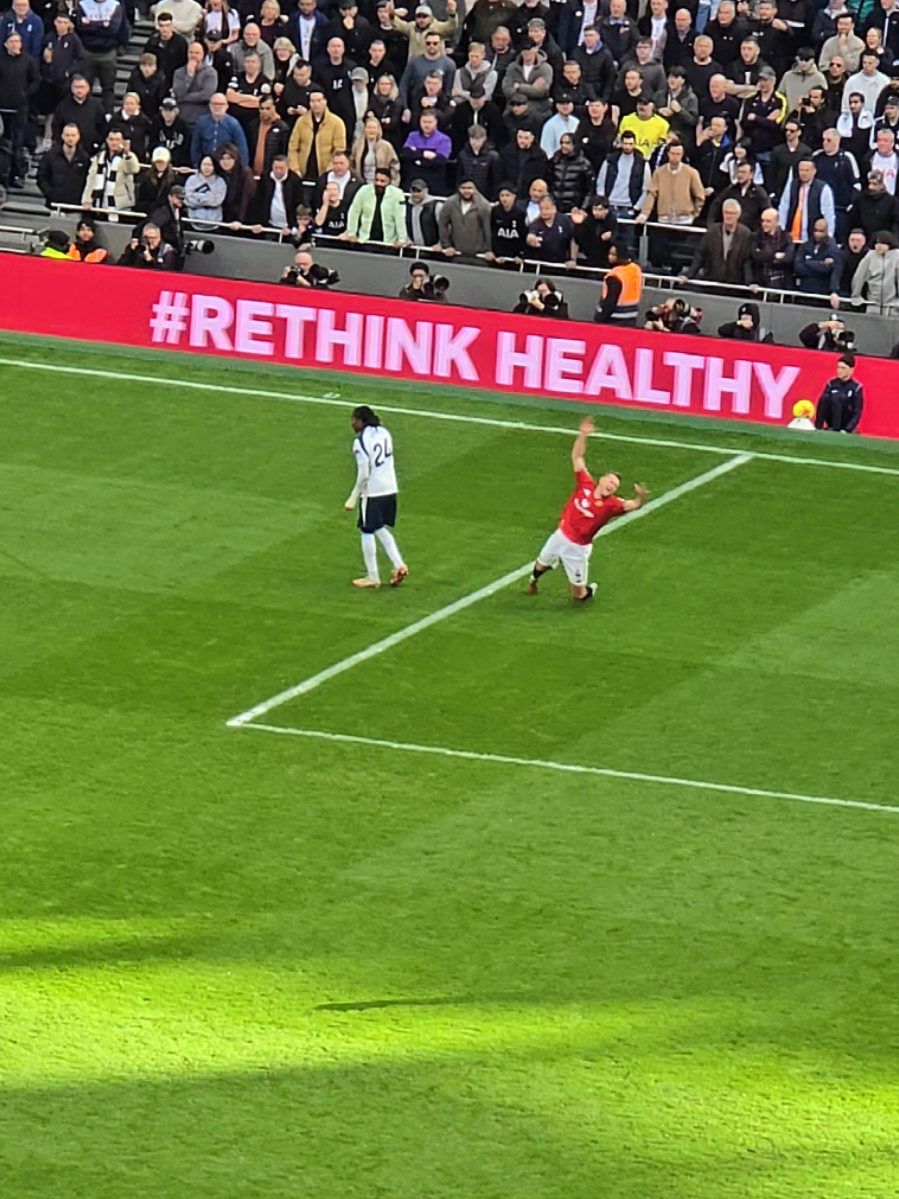 You can’t be serious De Ligt 🤣 What was that? 😭 #manchesterunited #football #PremierLeague #Soccer #voetbal 