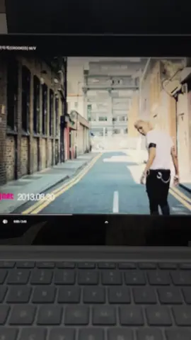 Cuối cùng củng được đu trend #gdragon #ubermenschworldtour #concert #vietnam #crooked 