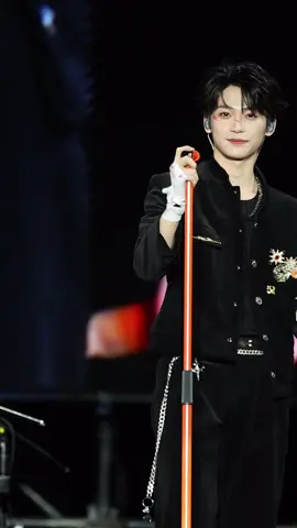 ZiYu - Big city small love lagu kebangsaan nya ChiCheng WuSuowei, Tian ZiYu 🤭🤭🤭  #ZIYU #梓渝 #tianziyu 