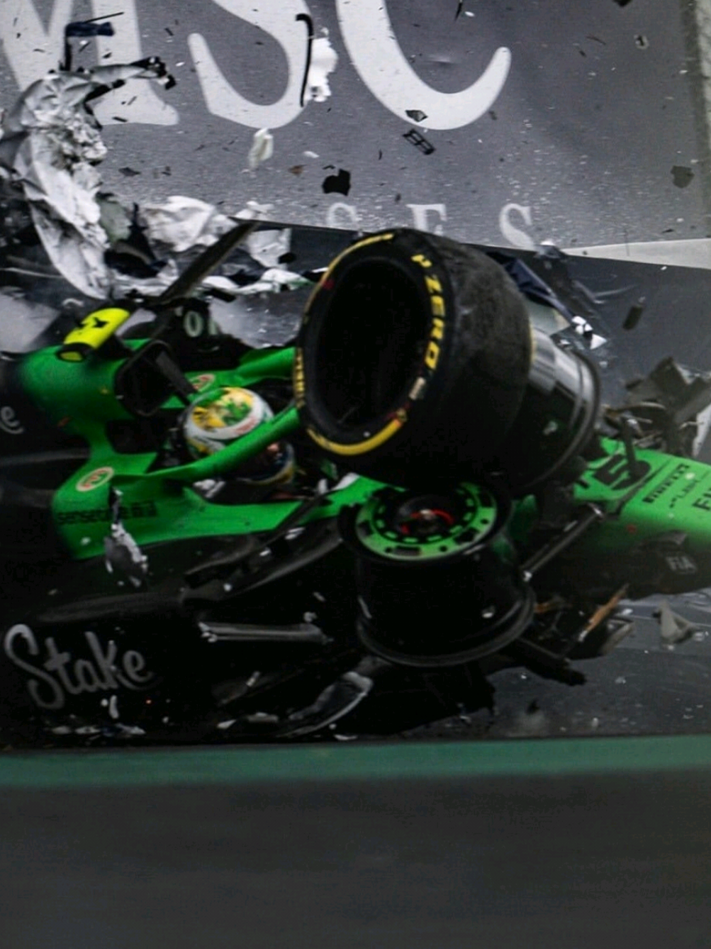 Bortoleto teve um livramento Hoje #f1edit  #f1tiktok  #gabrielbortoleto  #gabrielbortoleto🇧🇷  #gabrielbortoletoedit  @Gabriel Bortoleto  @Stake F1 Team KICK Sauber 