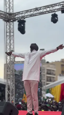 La prestation d’Abdou Guitté Séck lors du Téra meeting de PASTEF#CapCut #fypシ゚ #pasteflespatriotes🇸🇳 #terameetingle8novembre2025 #abdouguiteseckofficiel 