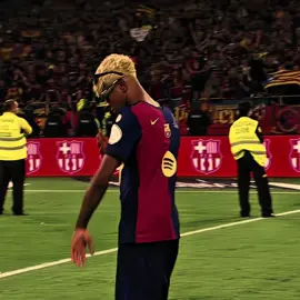 Dama más gasolina 🤪 #lamineyamal #fyp #barcelona #edit #football 