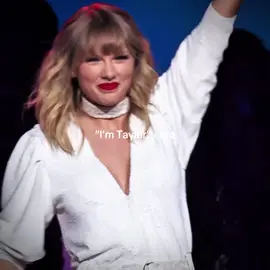 like WE KNOW😭 | #taylorswift #swifties #swifttok #funny #funnytaylorswift #imtaylor #intruducingmyself 